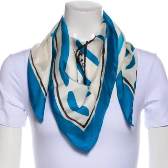 Silk Prada Fish Scarf - Picture 3 of 3